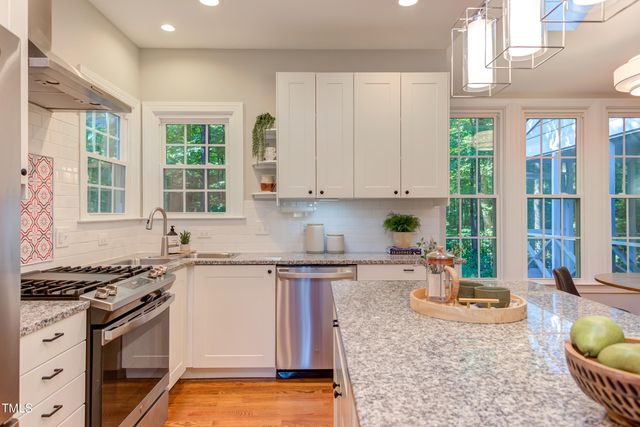 11 Gatesway Court, Durham, NC 27707
