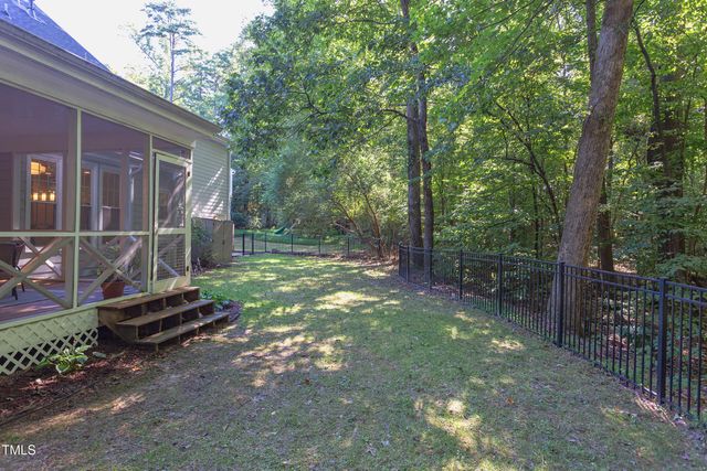 11 Gatesway Court, Durham, NC 27707