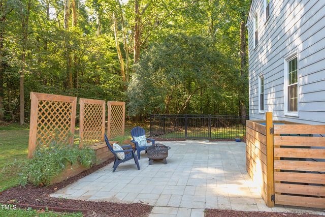 11 Gatesway Court, Durham, NC 27707