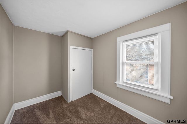344 N 35Th Avenue, Omaha, NE 68131