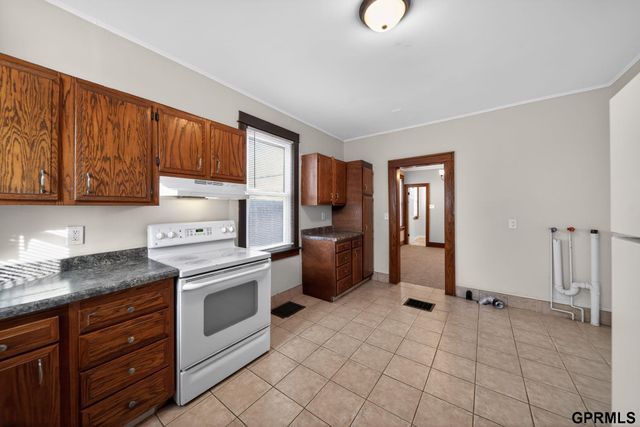 344 N 35Th Avenue, Omaha, NE 68131