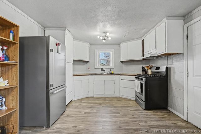 1169 N Atlanta Place, Tulsa, OK 74110