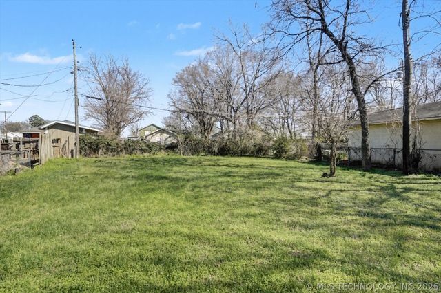 1169 N Atlanta Place, Tulsa, OK 74110