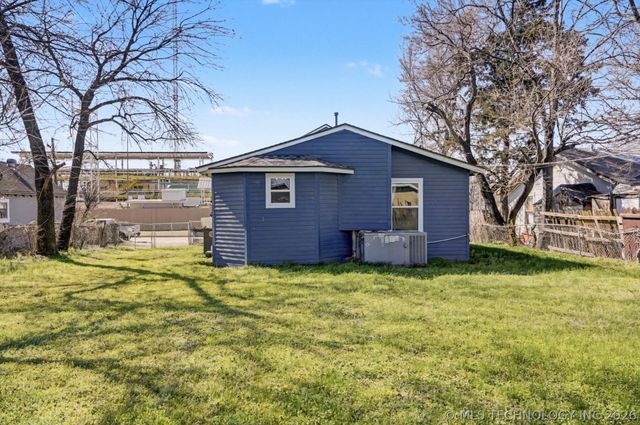 1169 N Atlanta Place, Tulsa, OK 74110