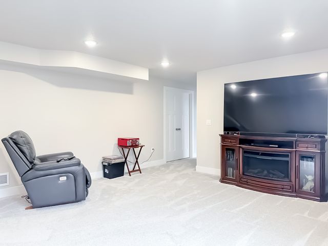 4213 NE 6th Street NE, Ankeny, IA 50023