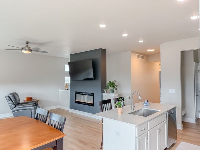 4213 NE 6th Street NE, Ankeny, IA 50023