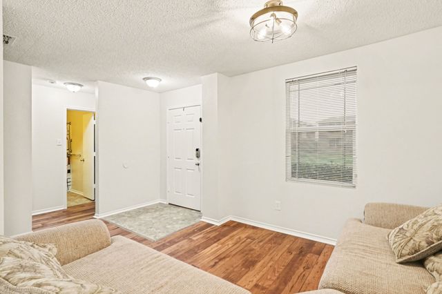 1214 April Showers Lane, Lancaster, TX 75134