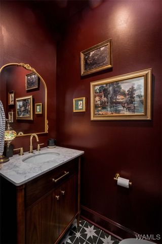 450 Creek Side Loop, Tuscaloosa, AL 35404