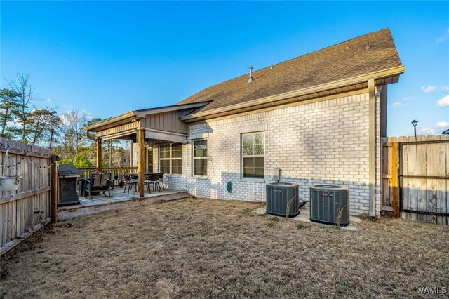 450 Creek Side Loop, Tuscaloosa, AL 35404