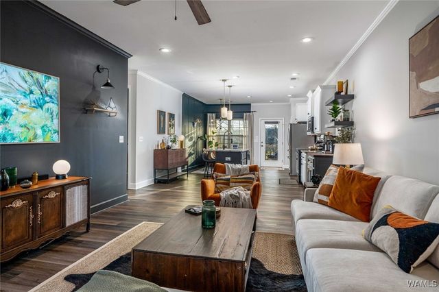 450 Creek Side Loop, Tuscaloosa, AL 35404