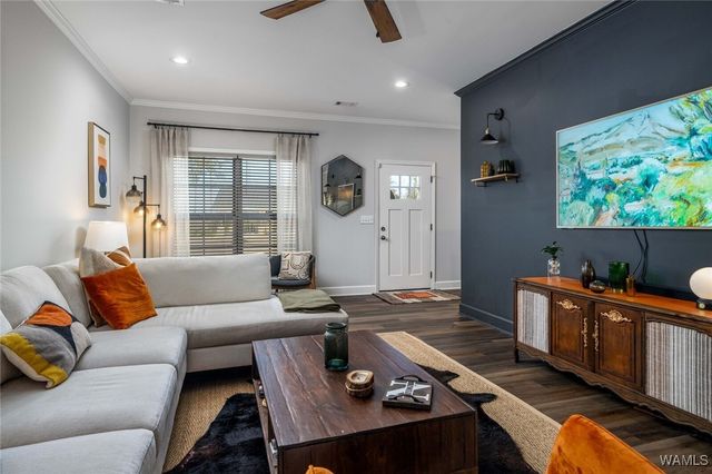 450 Creek Side Loop, Tuscaloosa, AL 35404