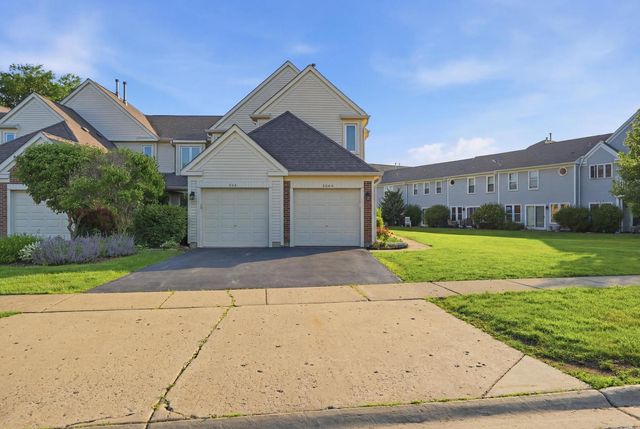 304 University Lane A, Elk Grove Village, IL 60007