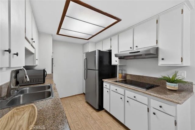 702 Park Avenue 210, South Pasadena, CA 91030