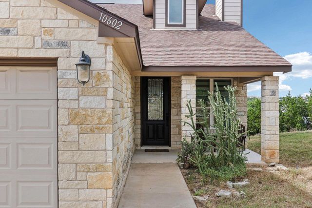 10602 Creekwood CIR, Dripping Springs, TX 78620