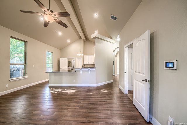 814 Poinsettia, San Antonio, TX 78202