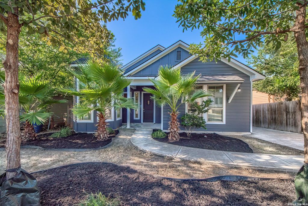 814 Poinsettia, San Antonio, TX 78202