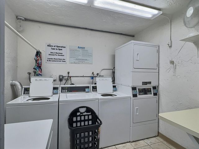 3150 Holiday Springs Boulevard 8-204, Margate, FL 33063