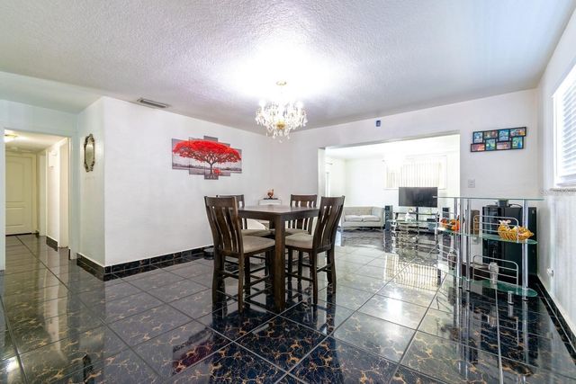 804 ENGEL DRIVE, Orlando, FL 32807
