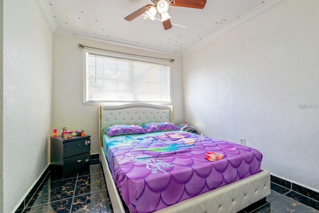 Image 17 of property listing at 804 ENGEL DRIVE, Orlando, FL 32807