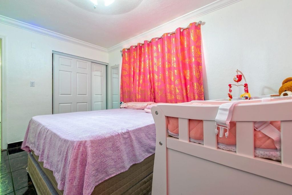 Image 21 of property listing at 804 ENGEL DRIVE, Orlando, FL 32807