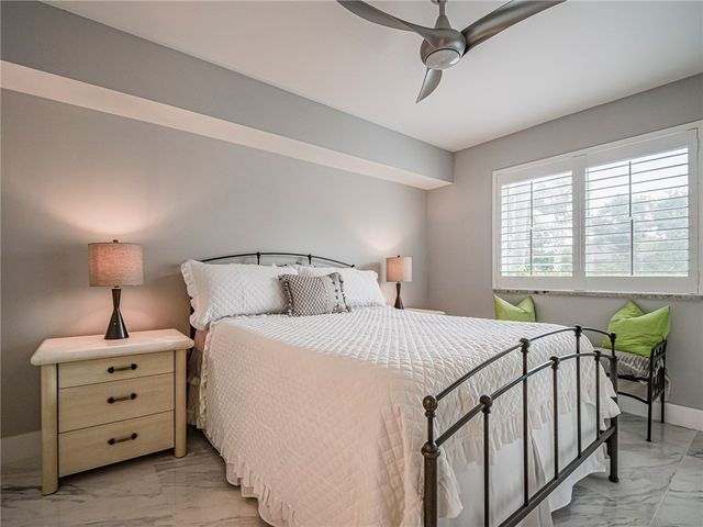 1550 S 42nd Circle 107, Vero Beach, FL 32967
