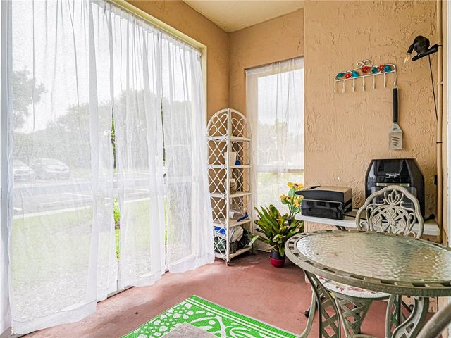 1550 S 42nd Circle 107, Vero Beach, FL 32967