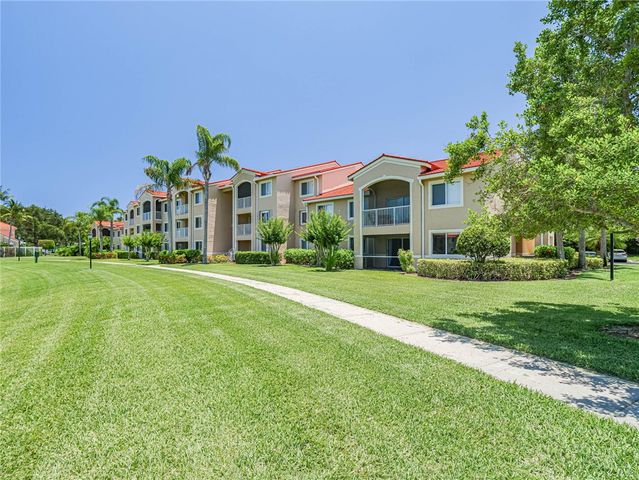 1550 S 42nd Circle 107, Vero Beach, FL 32967