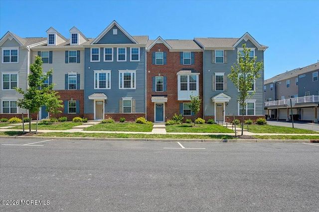 77 Anchor Way, Cliffwood, NJ 07721