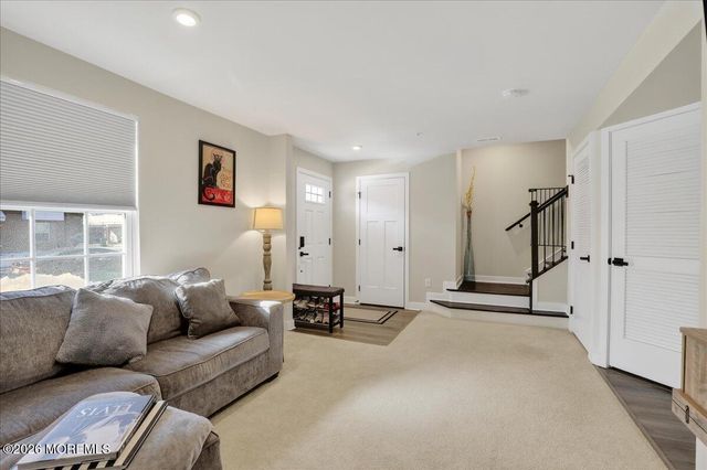 77 Anchor Way, Cliffwood, NJ 07721