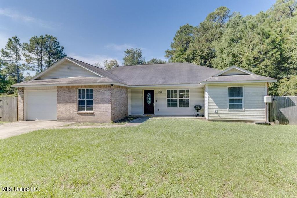 1417 Willow Street, Ocean Springs, MS 39564