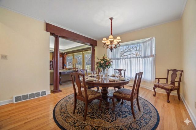 743 53rd Street, Des Moines, IA 50312