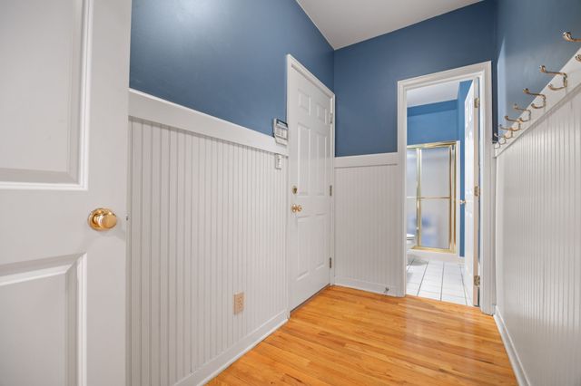 743 53rd Street, Des Moines, IA 50312