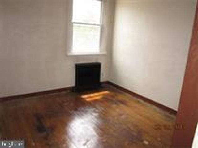 1020 UNRUH AVE, Philadelphia, PA 19111