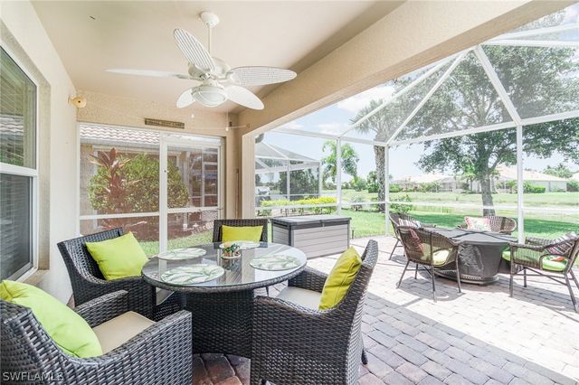 15142 Reef LN, Bonita Springs, FL 34135