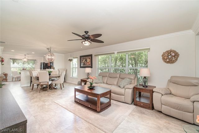 15142 Reef LN, Bonita Springs, FL 34135