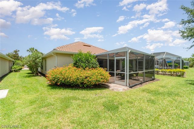 15142 Reef LN, Bonita Springs, FL 34135