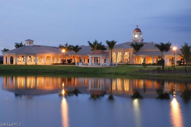 15142 Reef LN, Bonita Springs, FL 34135