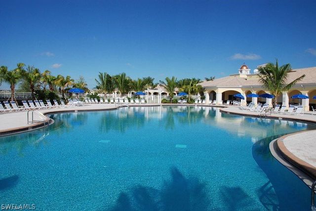 15142 Reef LN, Bonita Springs, FL 34135