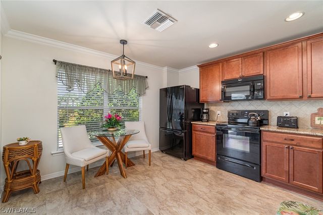 15142 Reef LN, Bonita Springs, FL 34135