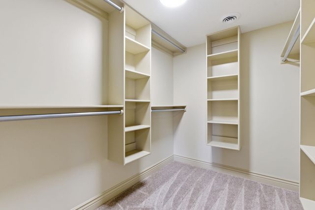 3680 SW 10th St, El Dorado, KS 67042