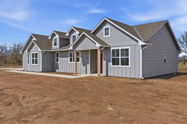 3680 SW 10th St, El Dorado, KS 67042