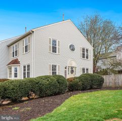 746 ARBOR CT, Warrenton, VA 20186