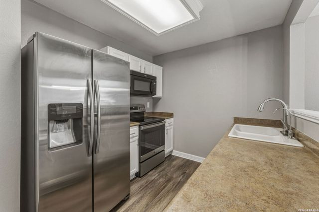 9843 Carswell Peak, San Antonio, TX 78245