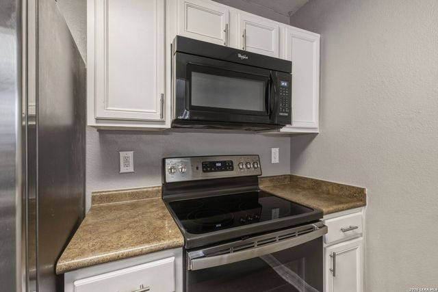 9843 Carswell Peak, San Antonio, TX 78245