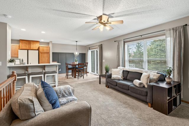 17700 71st Avenue N, Maple Grove, MN 55311