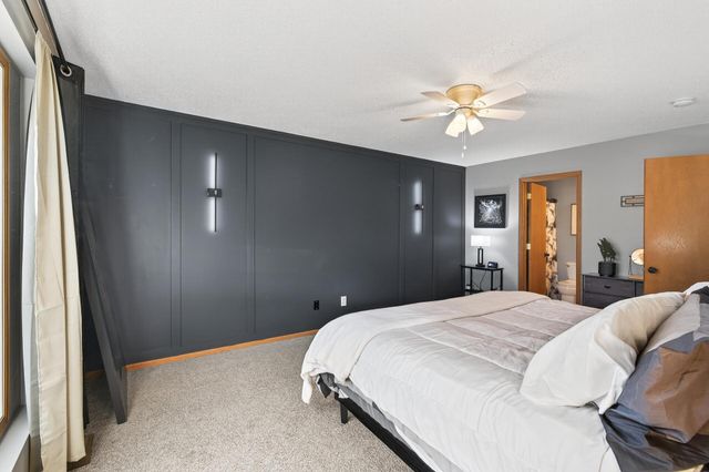 17700 71st Avenue N, Maple Grove, MN 55311