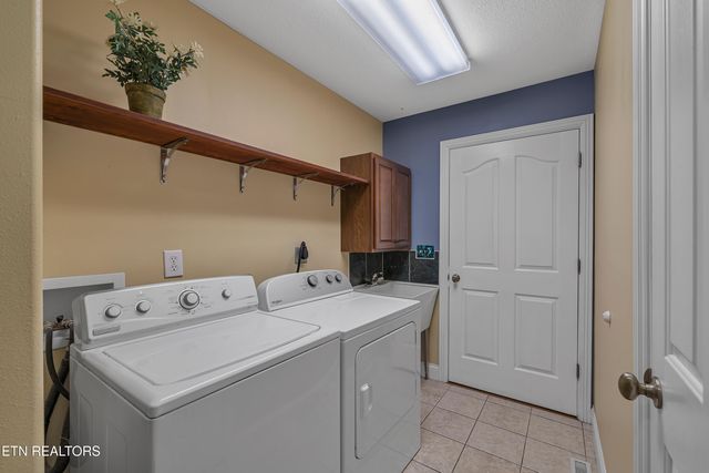 18 Bingham Way, Crossville, TN 38558