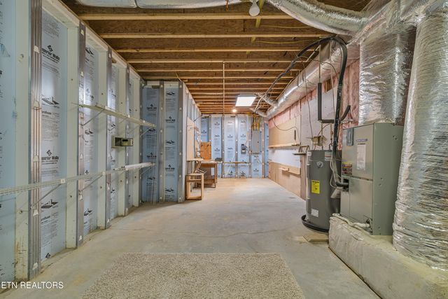 18 Bingham Way, Crossville, TN 38558