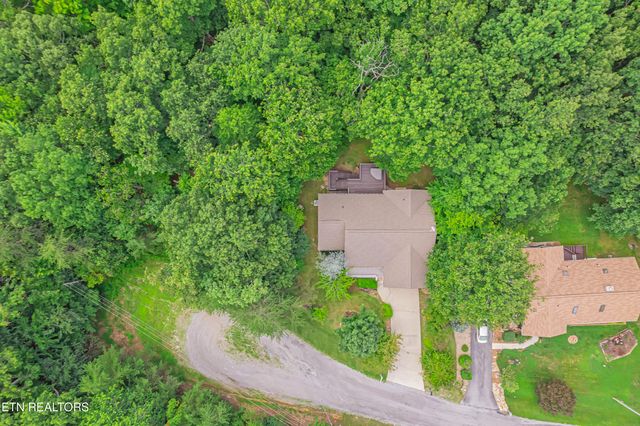 18 Bingham Way, Crossville, TN 38558