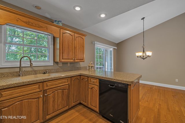 18 Bingham Way, Crossville, TN 38558